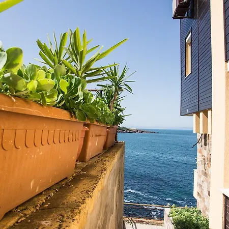 With Sea View Apartment *